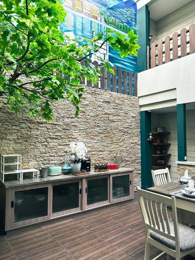 Lugano Arte Homestay جاكرتا المظهر الخارجي الصورة